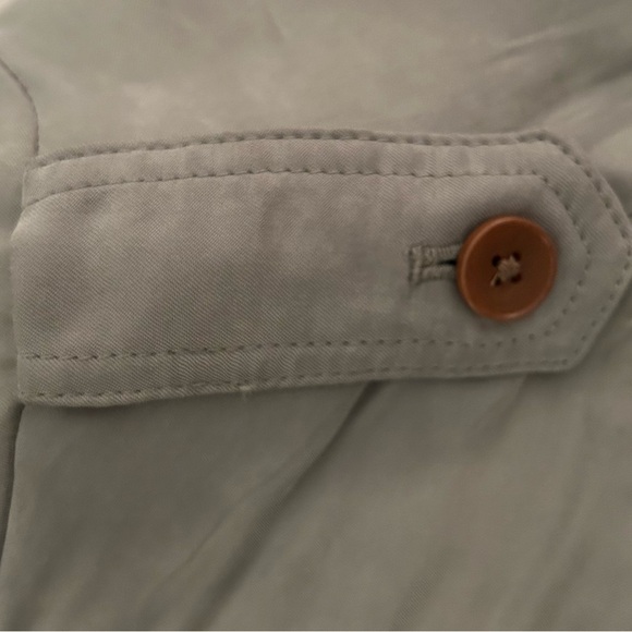 Banana Republic Lightweight Trench in sage green, XS, great condition. - Picture 13 of 16